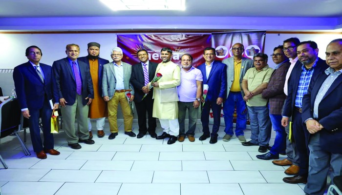 সাংবাদিকদের সাথে সাফল্য এবং প্রত্যাশার কথা তুলে ধরলেন খলিল