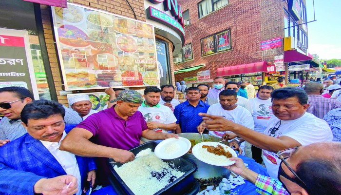 জ্যাকসন হাইটস এলাকাবাসীর অনুকরণীয়- অনুসরণীয় দৃষ্টান্ত