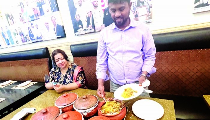 ব্রঙ্কসের খলিলে হান্ডি বিরিয়ানি বিক্রি শুরু