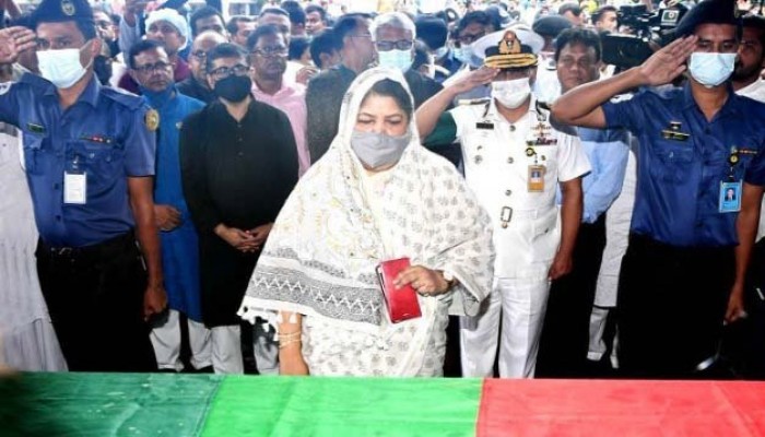 বীর মুক্তিযোদ্ধা সৈয়দা সাজেদা চৌধুরী’র দাফন সম্পন্ন