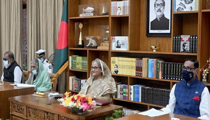 অর্থপাচারকারী অনেক স্বনামধন্যের নাম আসবে : প্রধানমন্ত্রী