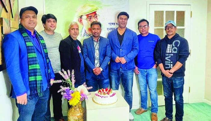 কথাসাহিত্যিক হুমায়ূন আহমেদের ৭৪তম জন্মদিন পালন