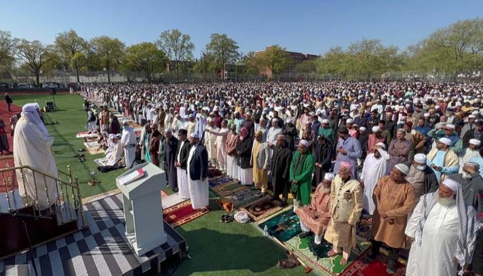 ঈদের জামাত কখন, কোথায়