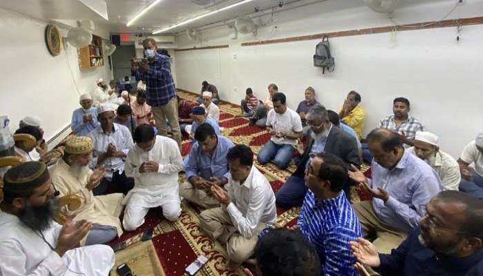 ড. খন্দকার মোশারফ হোসেনের সুস্থতা কামনায় দোয়া মাহফিল
