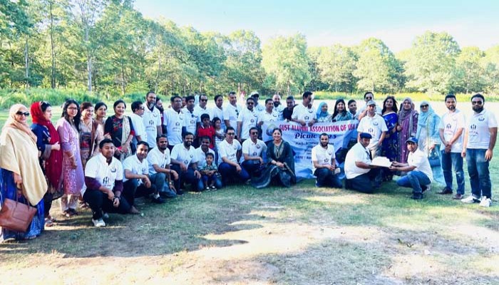 সাস্টিয়ানদের মিলনমেলা দূরপ্রবাসে হৃদস্পন্দন