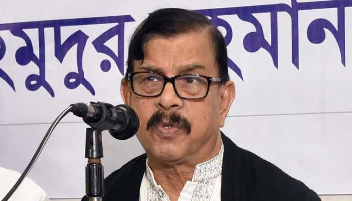 এ মাস তো গেল, সামনের মাসে আলামত দেখবেন- মান্না।