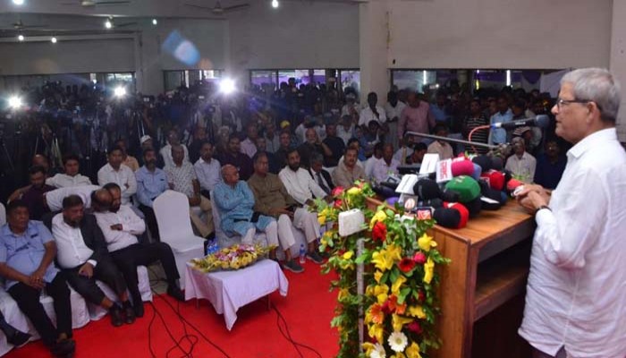 রাষ্ট্র এখন পুরোপুরিভাবে নির্যাতনের কারখানা