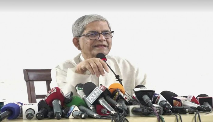 ওবায়দুল কাদের প্রসঙ্গে মির্জা ফখরুল- ইউরেনিয়াম কি জিনিস তাই জানেন না