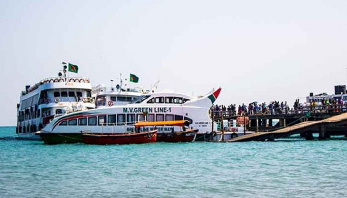 নিরাপত্তা ইস্যুতে টেকনাফ সেন্টমার্টিন রুটে ভ্রমন বন্ধ হচ্ছে