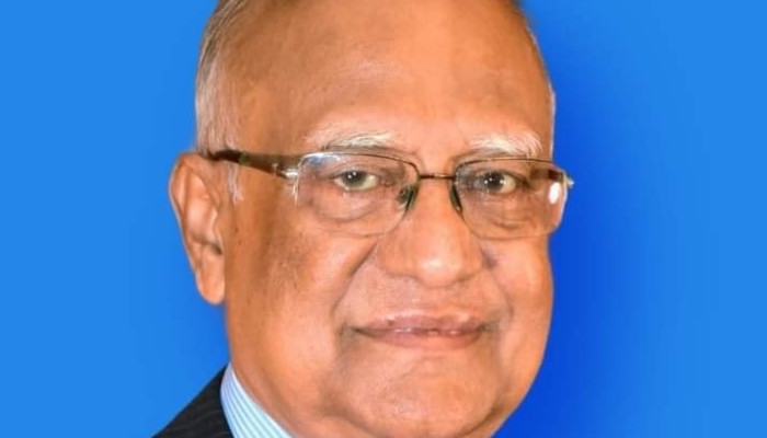 দেশে ফিরেছেন খন্দকার মোশাররফ