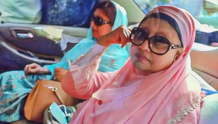 হাসপাতাল থেকে বাসায় ফিরলেন  খালেদা জিয়া