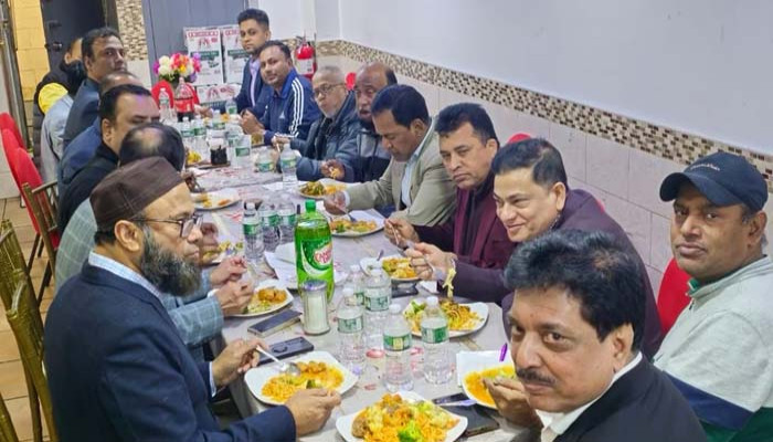 যুক্তরাষ্ট্র বিএনপির নেতৃবৃন্দের শুভেচ্ছা বিনিময়