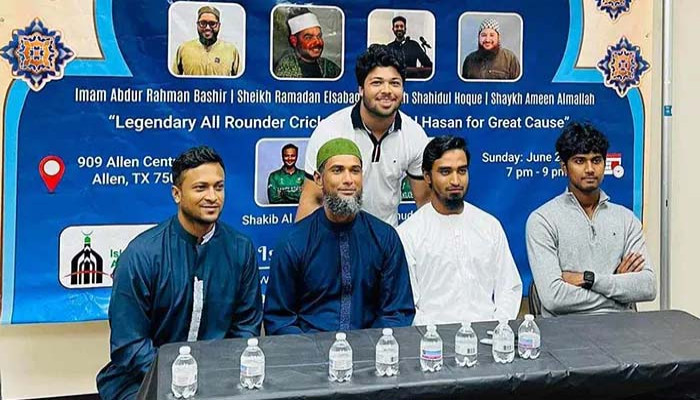 মসজিদের জন্য তহবিল সংগ্রহে সাকিব-মাহমুদউল্লাহ