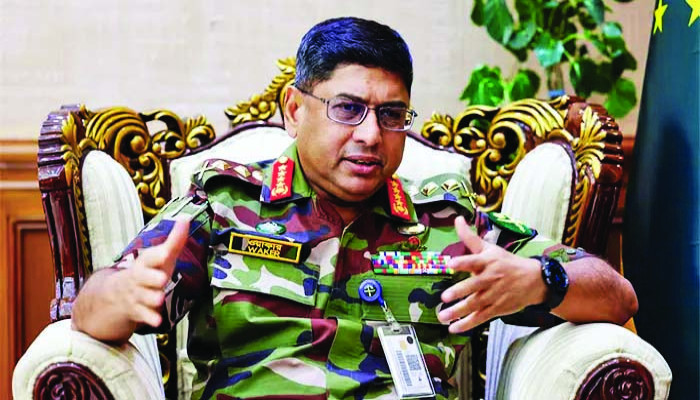 সামরিক হস্তক্ষেপ নয়, ১৮ মাসের মধ্যে নির্বাচনের প্রত্যাশা সেনাপ্রধানের