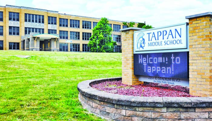 মুসলিম শিক্ষার্থীকে সন্ত্রাসী বলে অভিহিত করার অভিযোগ প্রমাণিত