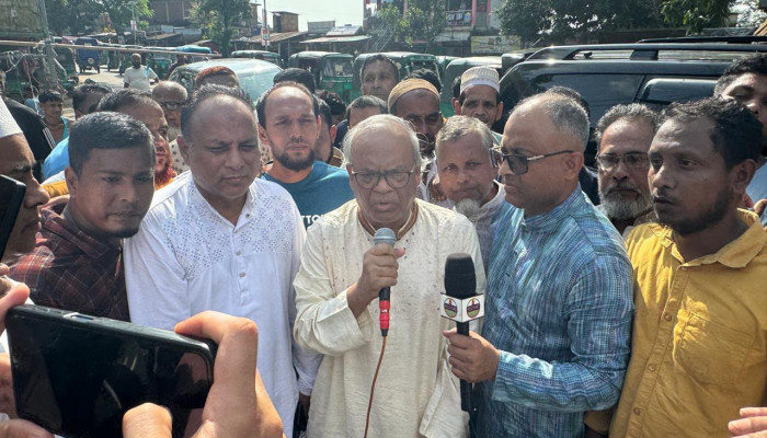 সাবের হোসেনের জামিন নিয়ে প্রশ্ন তুললেন রিজভী
