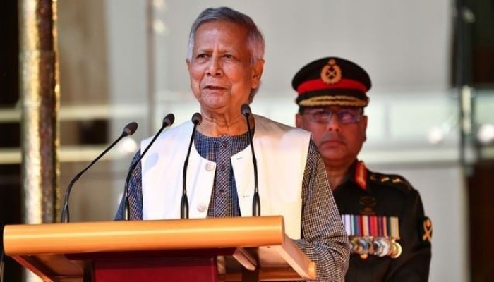 সশস্ত্র বাহিনী বিশ্বাস ও আস্থার প্রতীক হয়ে দাঁড়িয়েছে - প্রধান উপদেষ্টা ড. ইউনূস