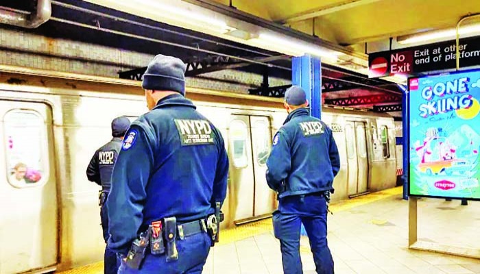 নিউইয়র্কের সাবওয়ে অপরাধ ১৫ শতাংশ হ্রাস