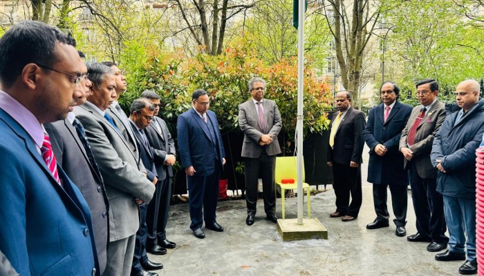 প্যারিসে পালিত হলো মহান স্বাধীনতা ও জাতীয় দিবস