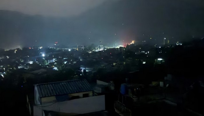 ভারত পাকিস্তানের ৯ স্থানে হামলা চালিয়েছে, জবাবে পাল্টা হামলা পাকিস্তানের