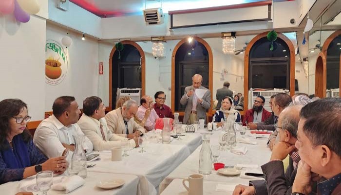 সোসাইটির সাবেক কর্মকর্তাদের মিলনমেলা নিয়ে সভা