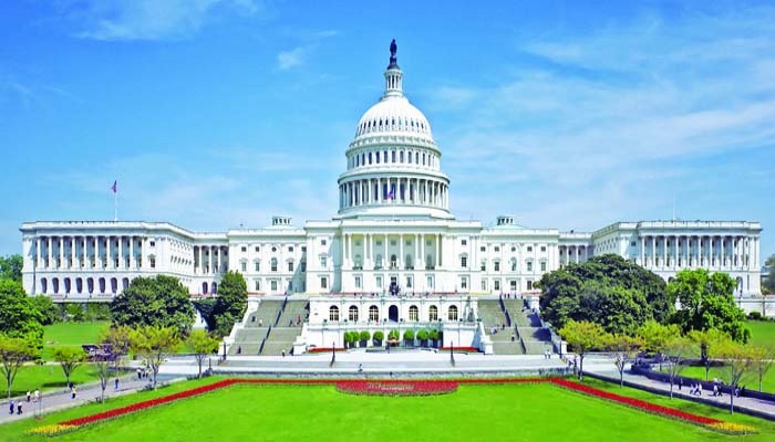 যুক্তরাষ্ট্রে বিতর্কিত ‘ওয়ান বিগ বিউটিফুল বিল’ পাস