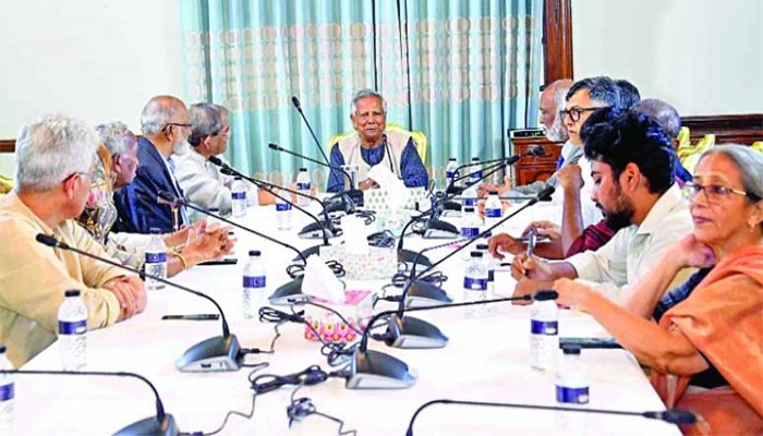 অন্তর্বর্তী সরকারের নিরপেক্ষ ভূমিকা প্রশ্নবিদ্ধ