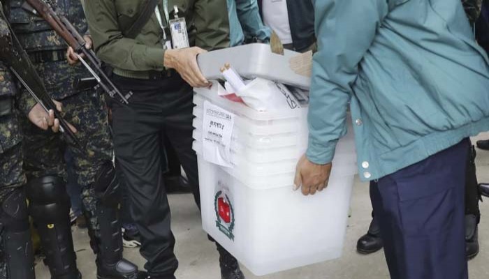 নির্বাচন প্রশ্নবিদ্ধ হলেই মহাবিপর্যয়