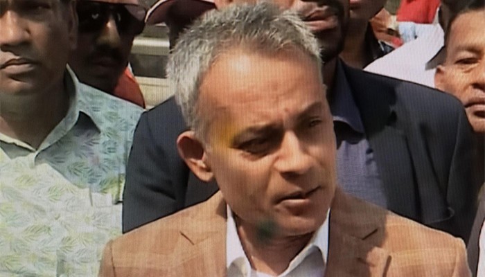 চাঁদাবাজি ইস্যুতে হাই লেবেলের নিরবতা নিয়ে নানা প্রশ্ন