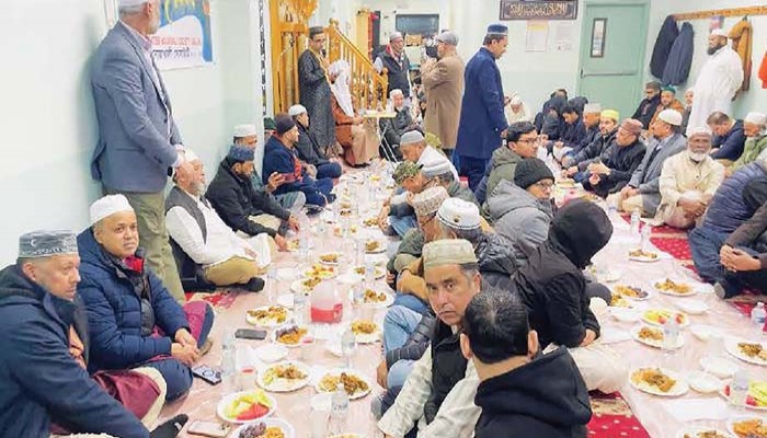 বৃহত্তর নোয়াখালী সোসাইটির ইফতার ও অনুষ্ঠিত