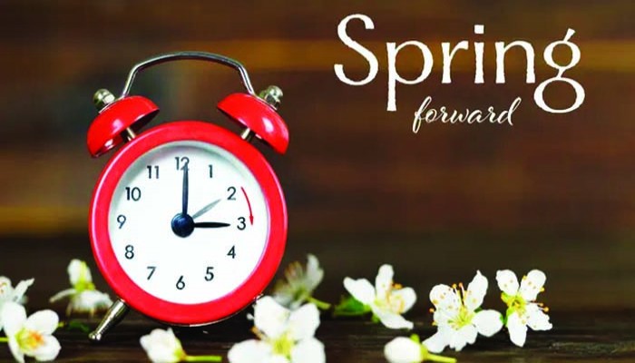 ঘড়ির কাঁটা মিলিয়ে নিন