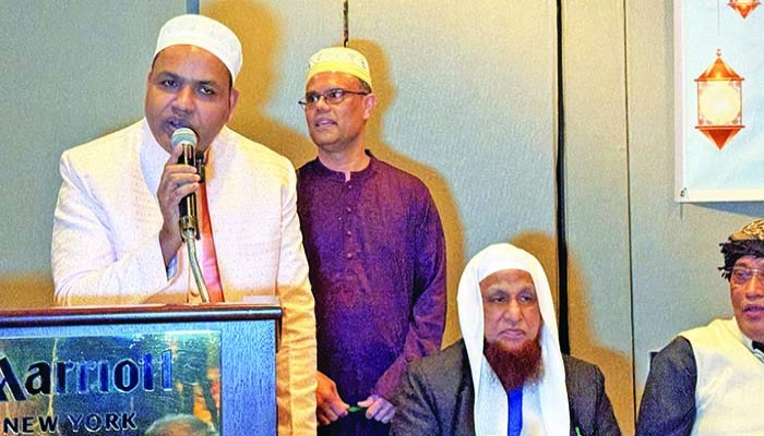 ঢাকা জেলা অ্যাসোসিয়েশনের জমজমাট ইফতার মাহফিল