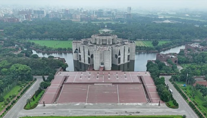 ত্রয়োদশ জাতীয় সংসদের প্রথম অধিবেশন বসছে আজ