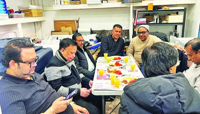 জ্যাকসন হাইটসের গ্রাফিক্স ওয়ার্ল্ডে মাসব্যাপী ইফতার