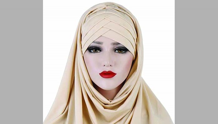 হিজাব খুলতে বাধ্য করায় শেরিফ দফতরের বিরুদ্ধে তিন নারীর মামলা