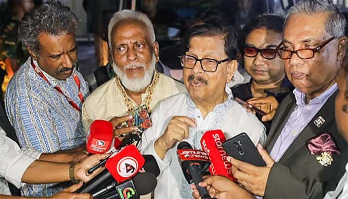 শরিক দলগুলোর সাথে প্রধানমন্ত্রীর বৈঠকে ছিল না কোনো এজেন্ডা : মান্না