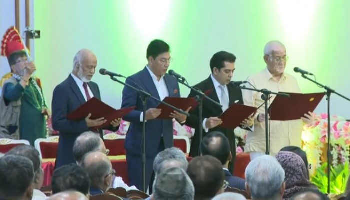 অভ্যন্তরীন না ভূ-রাজনৈতিক, কোন কারণে সরকারে অস্বস্তি!