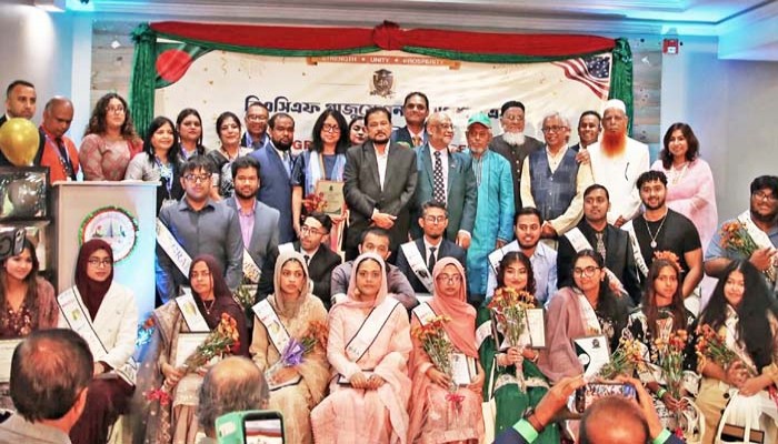 ২৭ বাংলাদেশি গ্র্যাজুয়েটকে বিএসিএফের সম্মাননা